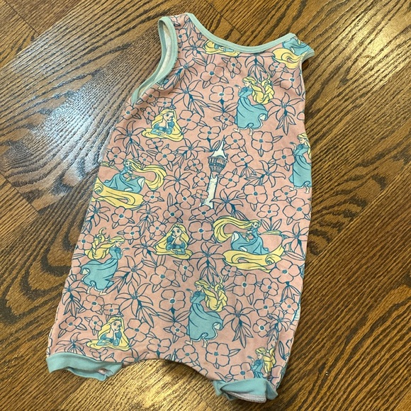 Tangled Rags Romper - Picture 4 of 4